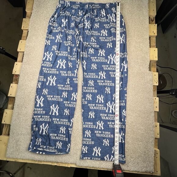 NY Yankees Pajama Bottoms Men's 2XL Blue All Over New York Logo Lounge Pants - Picture 2 of 6